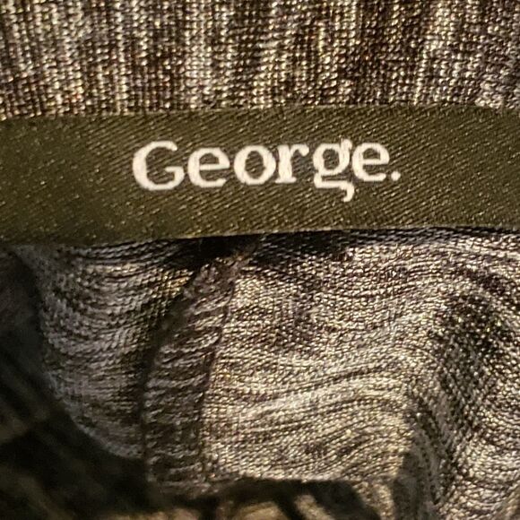 3for$20 George (UK 12) Cardigan - Picture 4 of 5
